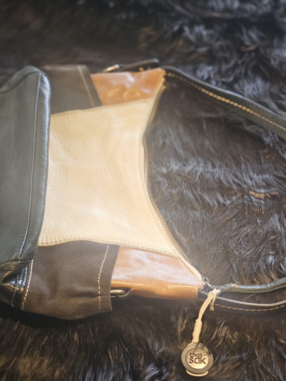 The Sak Kendra Hobo - Picture 2 of 4